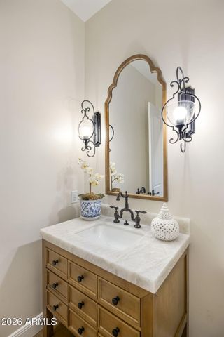 6553 E OBERLIN Way, Scottsdale, AZ 85266