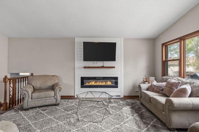 4800 Dodd Road, Eagan, MN 55123