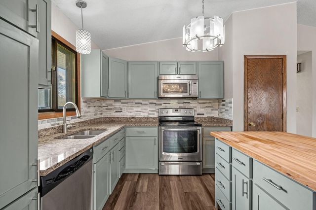 4800 Dodd Road, Eagan, MN 55123