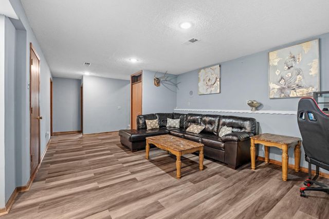 4800 Dodd Road, Eagan, MN 55123