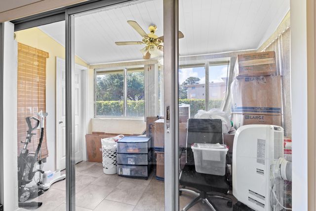 2538 Boundbrook Drive S 140, Palm Springs, FL 33406