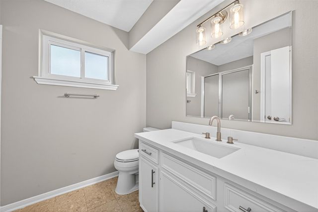 1307 Hitherfield Drive, Sugar Land, TX 77498