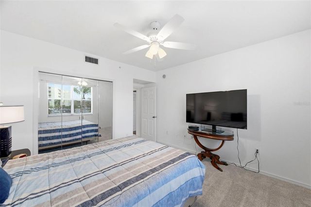 1200 COUNTRY CLUB DRIVE 2106, Largo, FL 33771