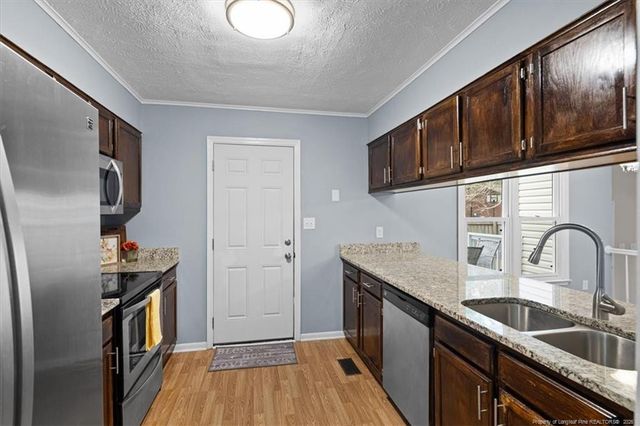 5615 Tee Court, Hope Mills, NC 28348