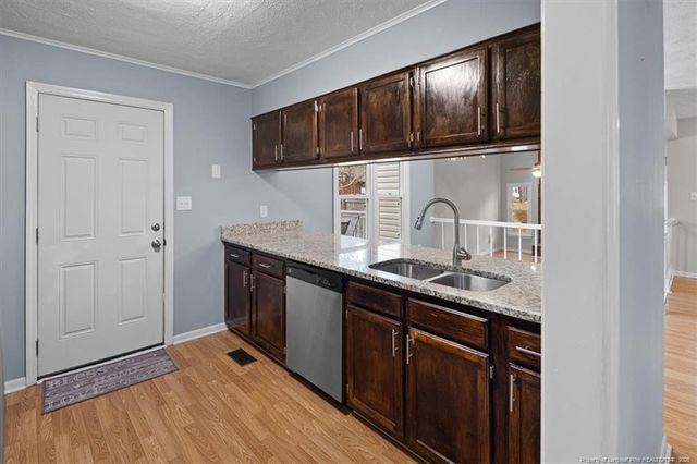 5615 Tee Court, Hope Mills, NC 28348