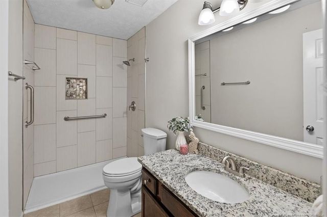 5615 Tee Court, Hope Mills, NC 28348