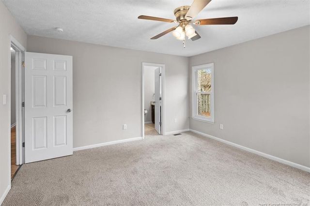 5615 Tee Court, Hope Mills, NC 28348