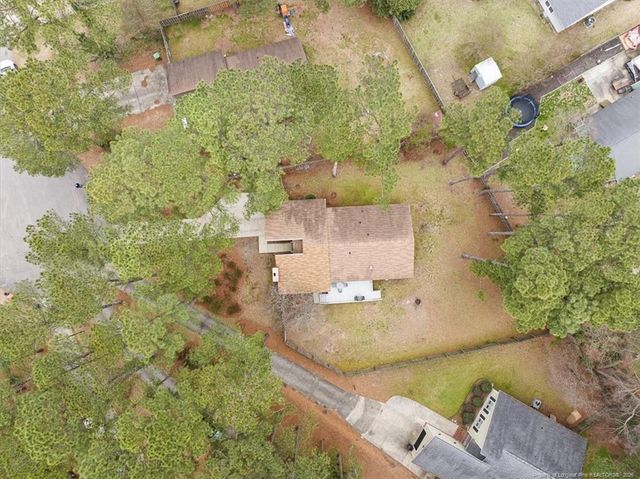 5615 Tee Court, Hope Mills, NC 28348