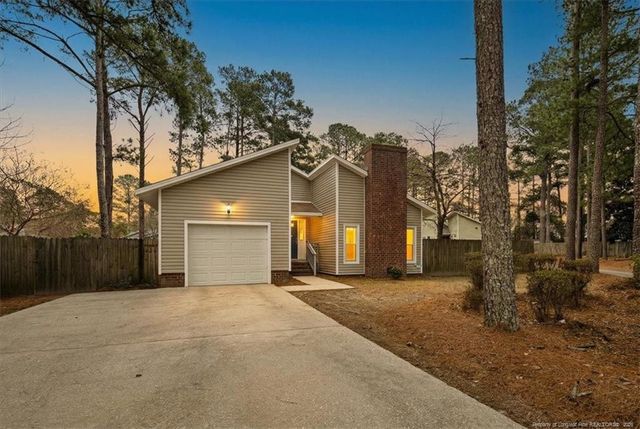 5615 Tee Court, Hope Mills, NC 28348