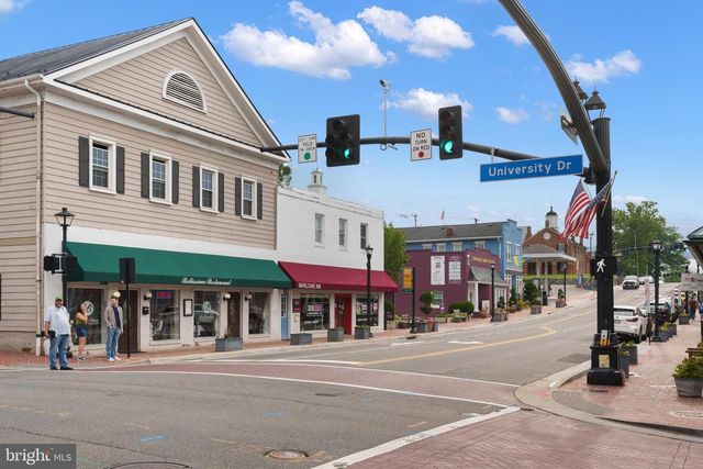 10665 YORKTOWN CT, Fairfax, VA 22030