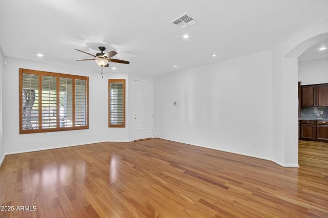 7325 E MINTON Circle, Mesa, AZ 85207