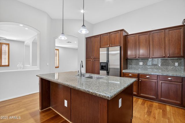 7325 E MINTON Circle, Mesa, AZ 85207