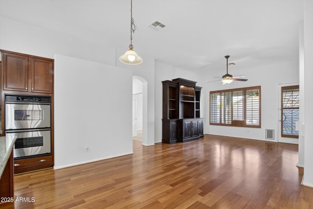 7325 E MINTON Circle, Mesa, AZ 85207