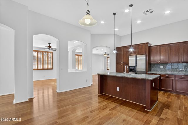 7325 E MINTON Circle, Mesa, AZ 85207