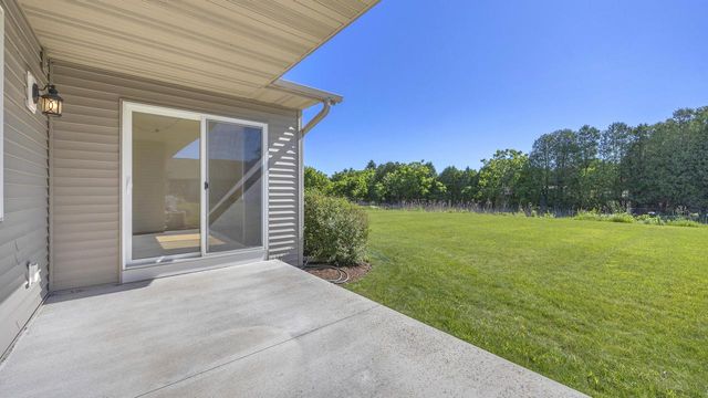 131 Sarahs WAY, Sheboygan Falls, WI 53085