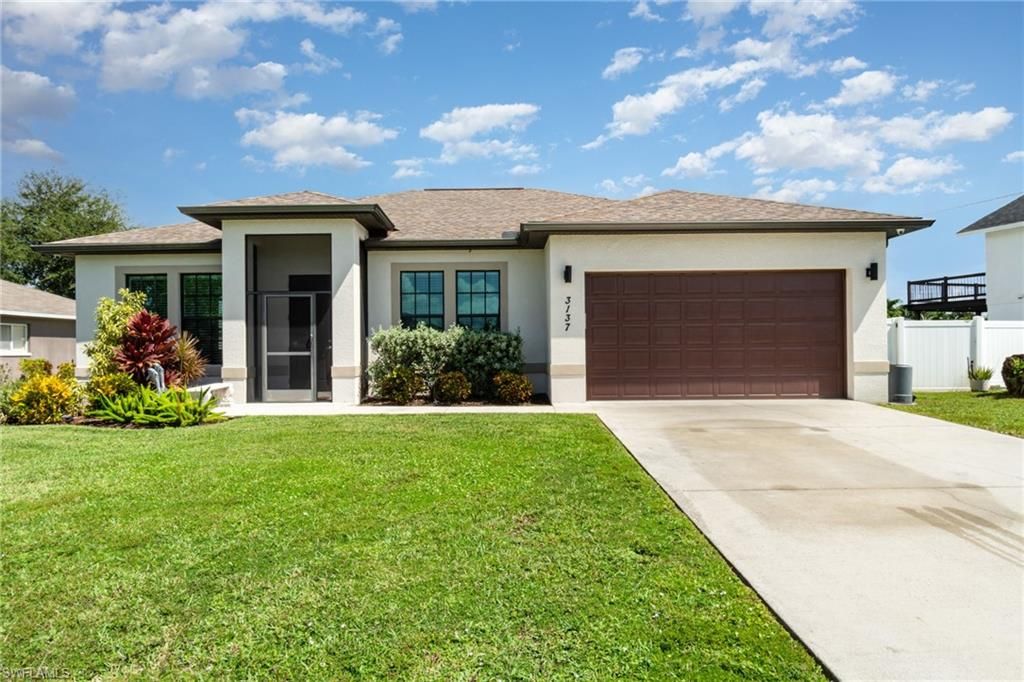 3137 SE 8th AVE, CAPE CORAL, FL 33904 — exterior