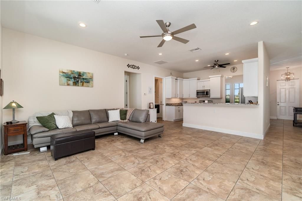 3137 SE 8th AVE, CAPE CORAL, FL 33904 — photo 4