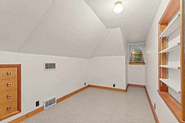420 ANNEX AVENUE, Oshkosh, WI 54901