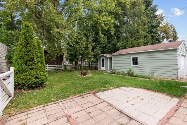 420 ANNEX AVENUE, Oshkosh, WI 54901
