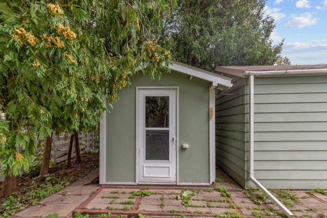 420 ANNEX AVENUE, Oshkosh, WI 54901
