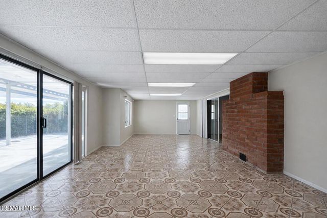 43236 W 20th Street W, Lancaster, CA 93534