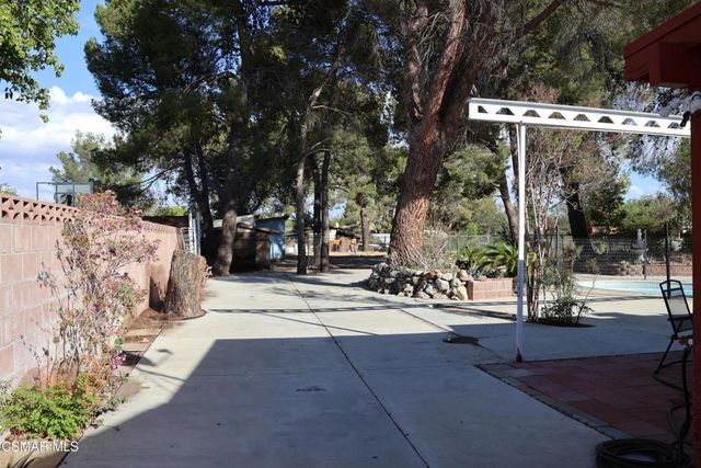 43236 W 20th Street W, Lancaster, CA 93534