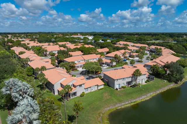 20970 Via Oleander D, Boca Raton, FL 33428