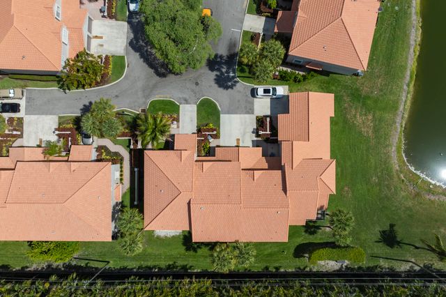 20970 Via Oleander D, Boca Raton, FL 33428