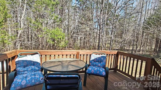 192 Kluenie Road, Mocksville, NC 27028