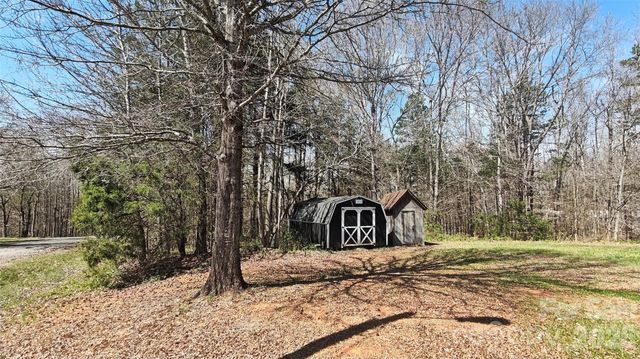 192 Kluenie Road, Mocksville, NC 27028