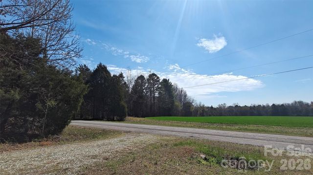 192 Kluenie Road, Mocksville, NC 27028