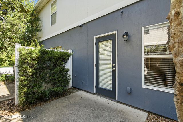 1049 N BLACK CHERRY Drive, St. Johns, FL 32259