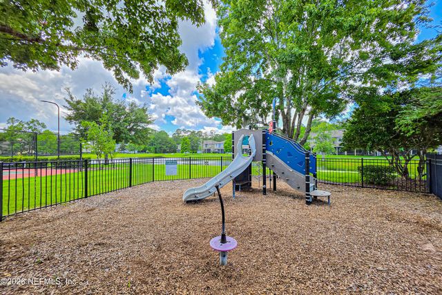 1049 N BLACK CHERRY Drive, St. Johns, FL 32259