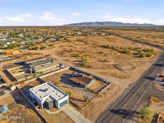 32225 N CENTER Street N, Wittmann, AZ 85361