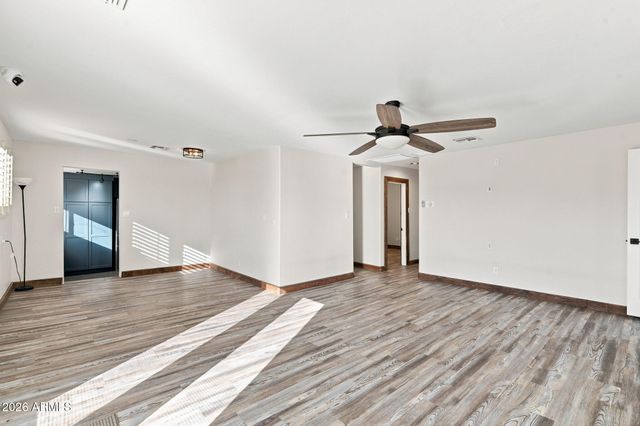 32225 N CENTER Street N, Wittmann, AZ 85361