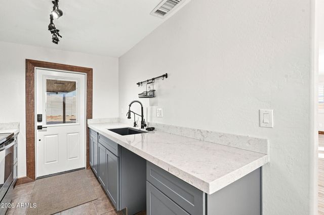 32225 N CENTER Street N, Wittmann, AZ 85361