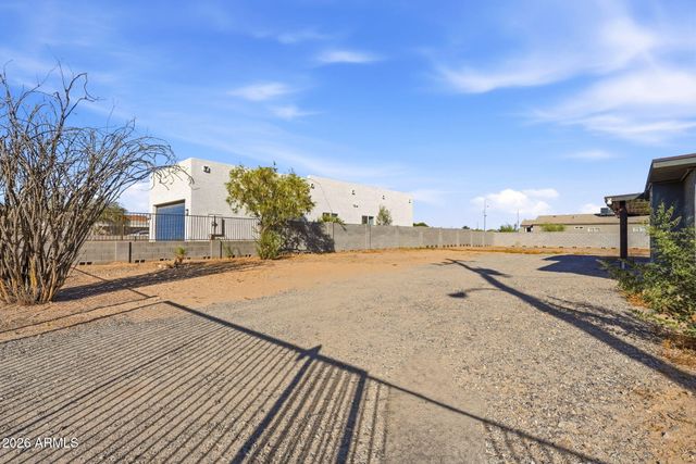 32225 N CENTER Street N, Wittmann, AZ 85361