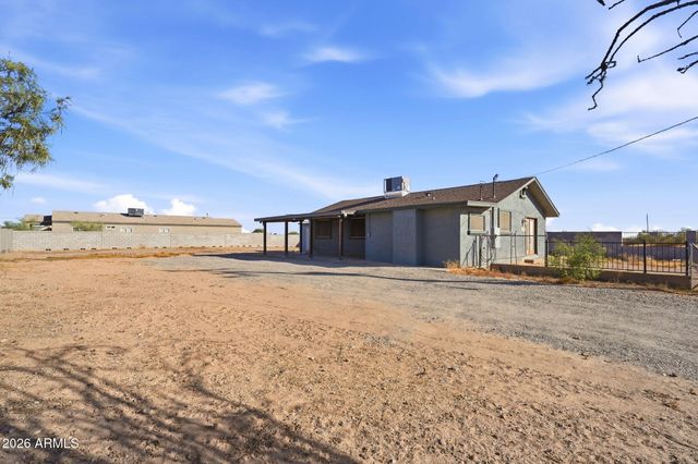 32225 N CENTER Street N, Wittmann, AZ 85361