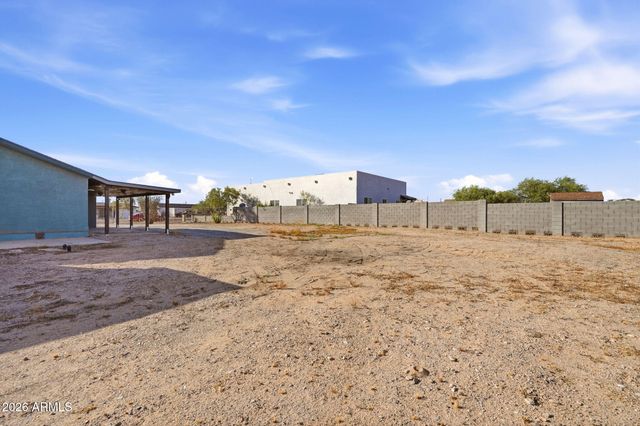 32225 N CENTER Street N, Wittmann, AZ 85361