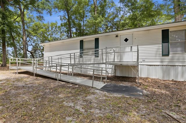 7651 NW 153RD LANE, Chiefland, FL 32626