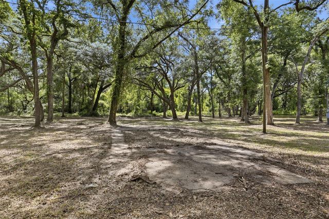 7651 NW 153RD LANE, Chiefland, FL 32626