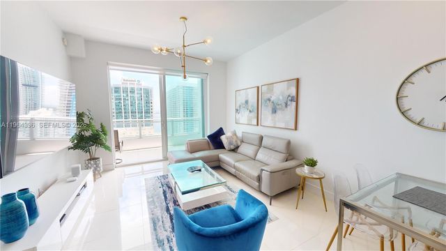 1080 N Brickell Ave 2804, Miami, FL 33131