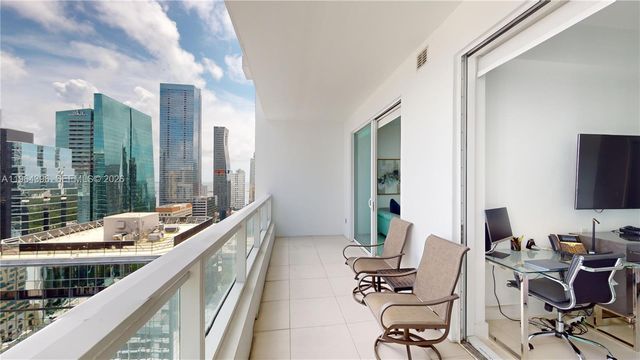 1080 N Brickell Ave 2804, Miami, FL 33131