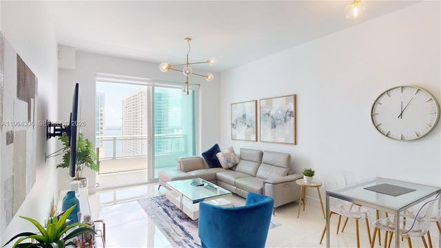 1080 N Brickell Ave 2804, Miami, FL 33131