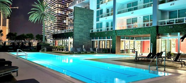 1080 N Brickell Ave 2804, Miami, FL 33131