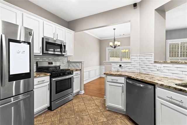 4913 Berkeley Oak Circle, Peachtree Corners, GA 30092