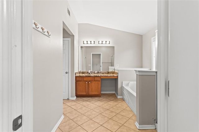 4913 Berkeley Oak Circle, Peachtree Corners, GA 30092