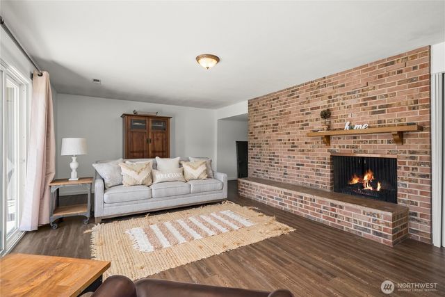 710 66th Avenue E, Fife, WA 98424