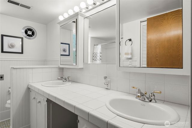 710 66th Avenue E, Fife, WA 98424
