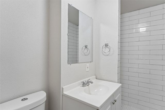 8975 69TH STREET N, Pinellas Park, FL 33782